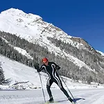 Gundolf 4*