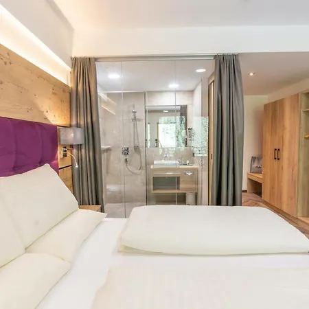 Hotel Gundolf 4*