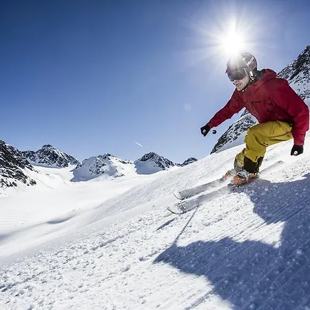 Gundolf Otel Sankt Leonhard im Pitztal