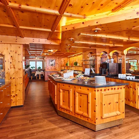 Gundolf Otel Sankt Leonhard im Pitztal