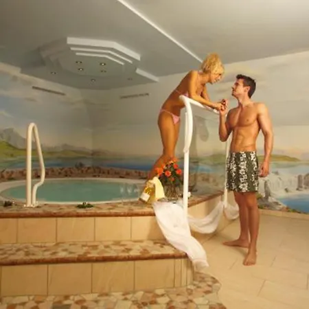 Отель Gundolf 4*