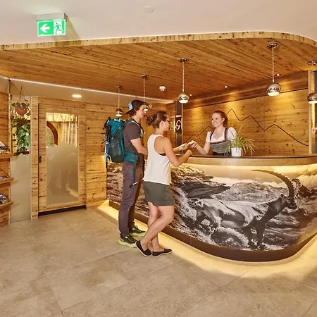 Gundolf Отель Санкт-Леонхард-им-Пицталь