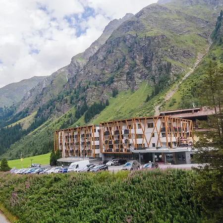 Gundolf Hotel