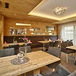 Hotel Gundolf