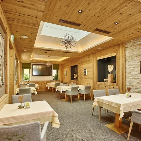 Gundolf Hotel