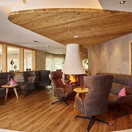 Gundolf Hotel 4*